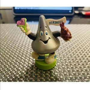 VINTAGE FIGURE HERSHEYS KISS w/EASTER BUNNY & FLOWERS